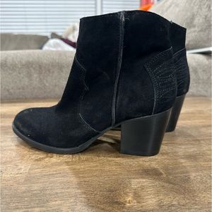 Genuine suede western booties
